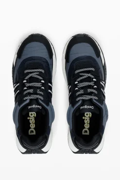 Runner patch sneakers