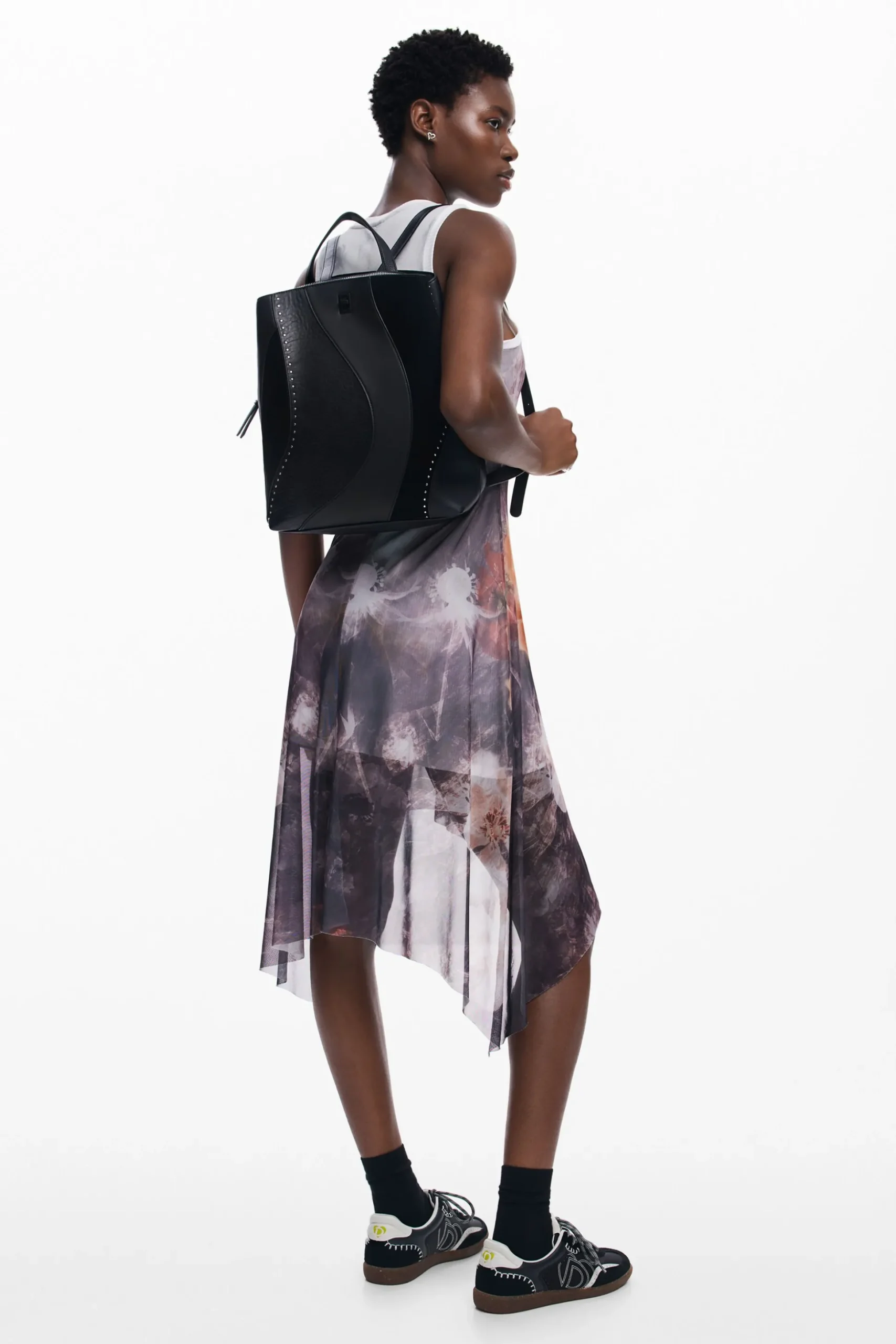 S waves backpack