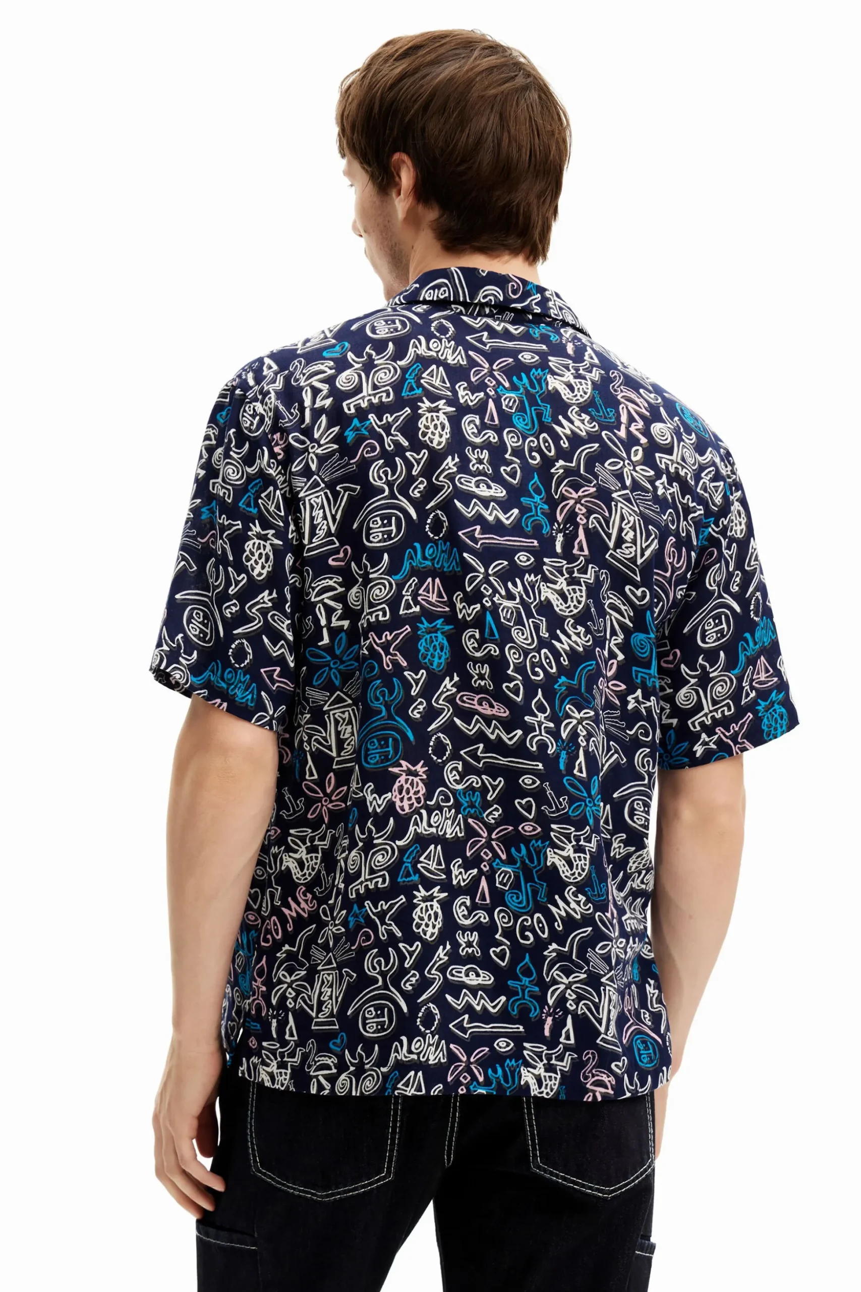 Shirt with contrasting illustrations