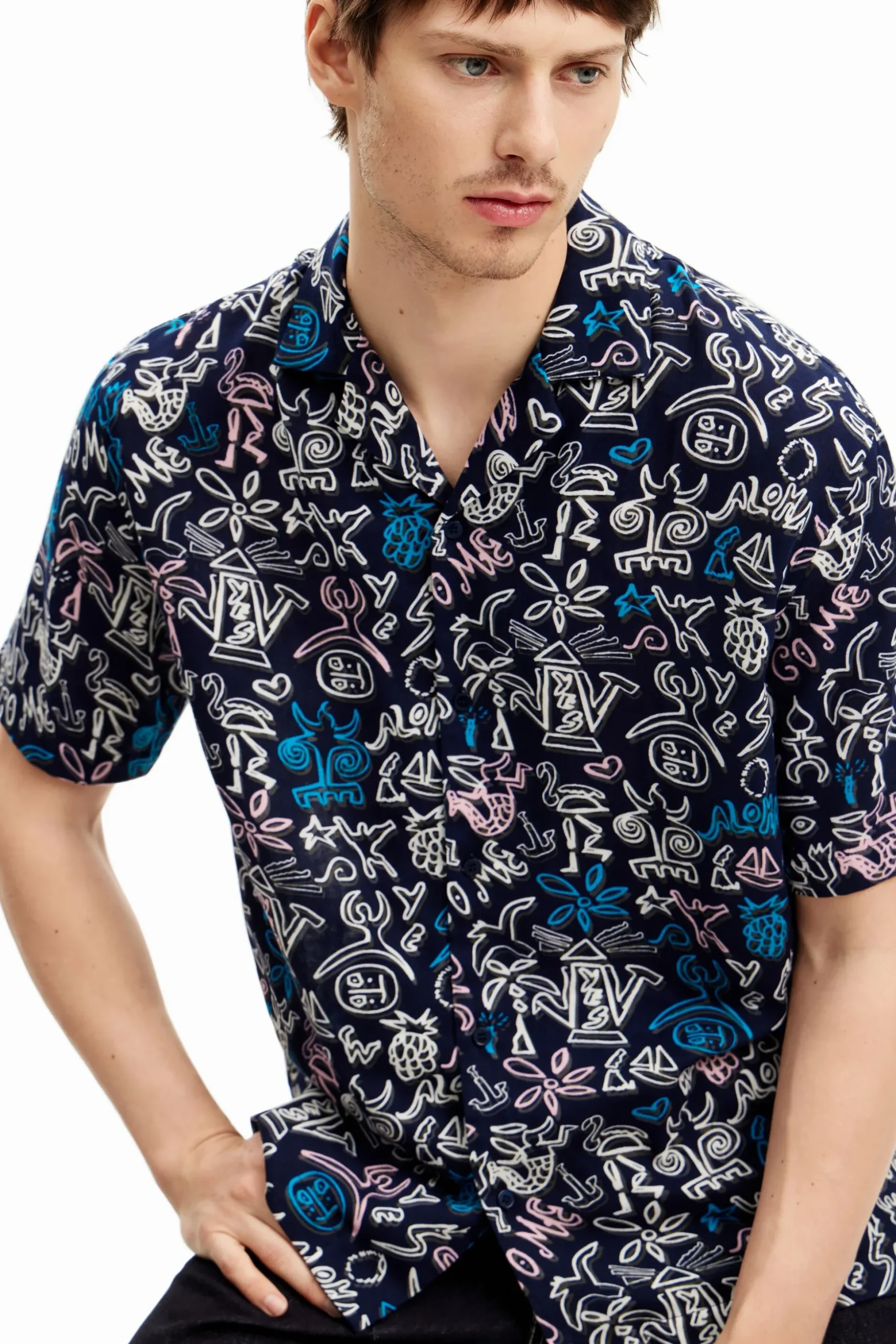 Shirt with contrasting illustrations