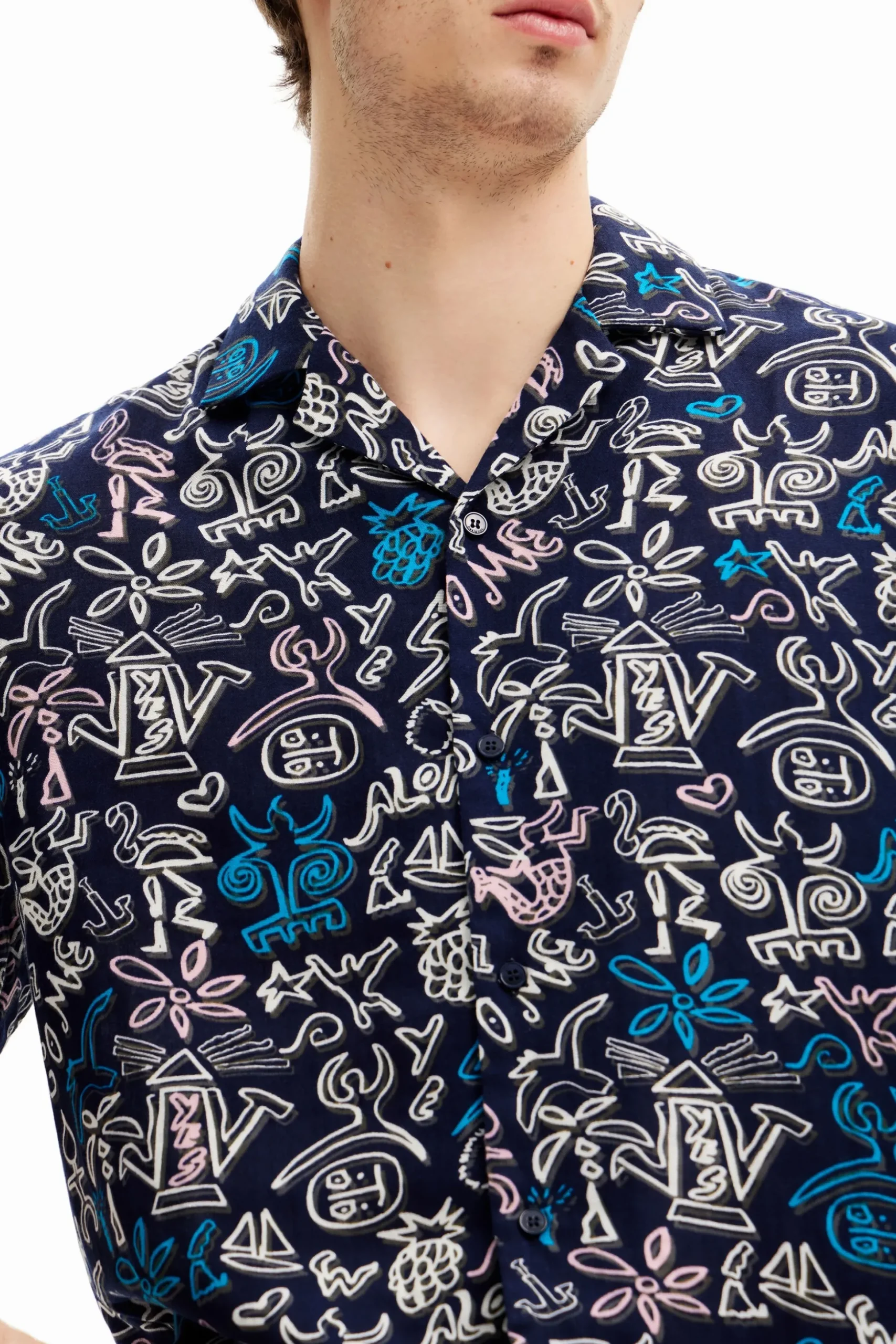 Shirt with contrasting illustrations