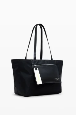 Shopper bag with pocket