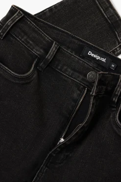 Straight cargo jeans