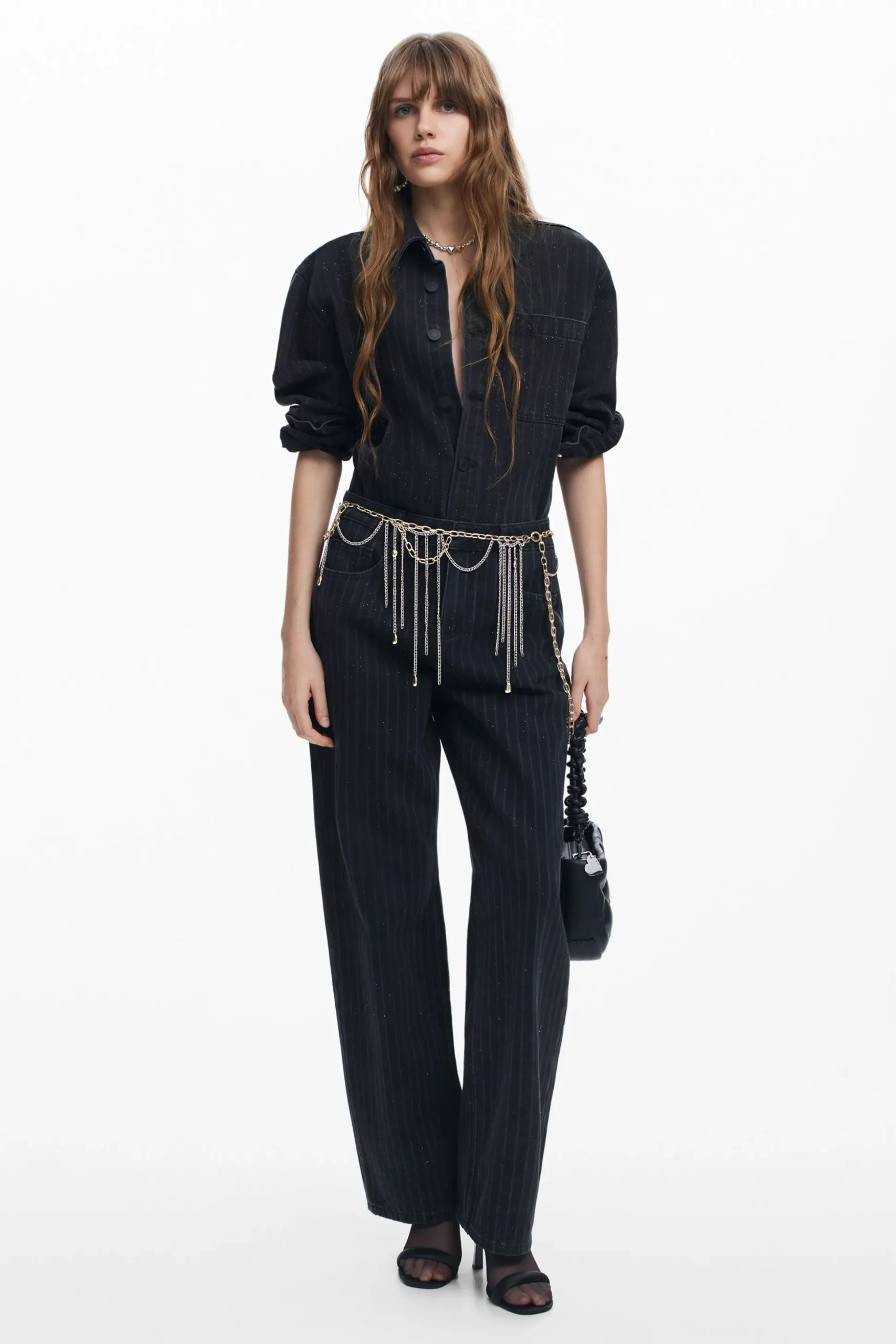 Straight jeans with topstitching