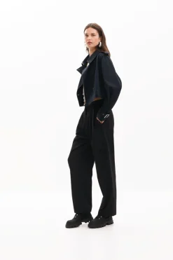 Straight long pants
