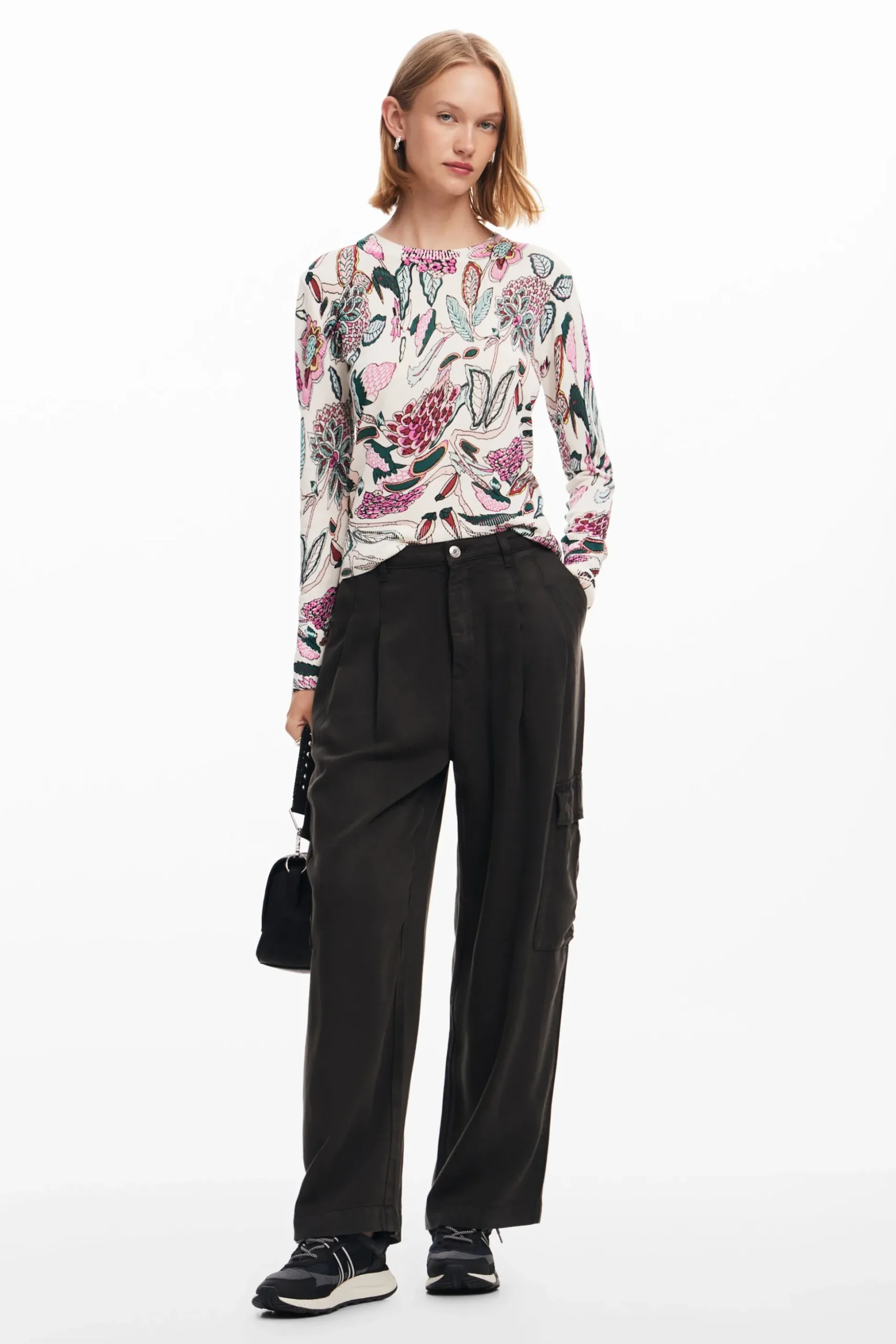 Sweater with floral details