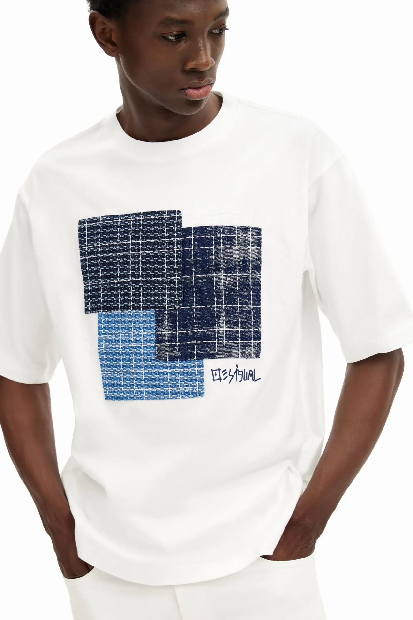 T-shirt with central patch