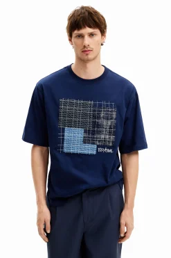 T-shirt with central patch