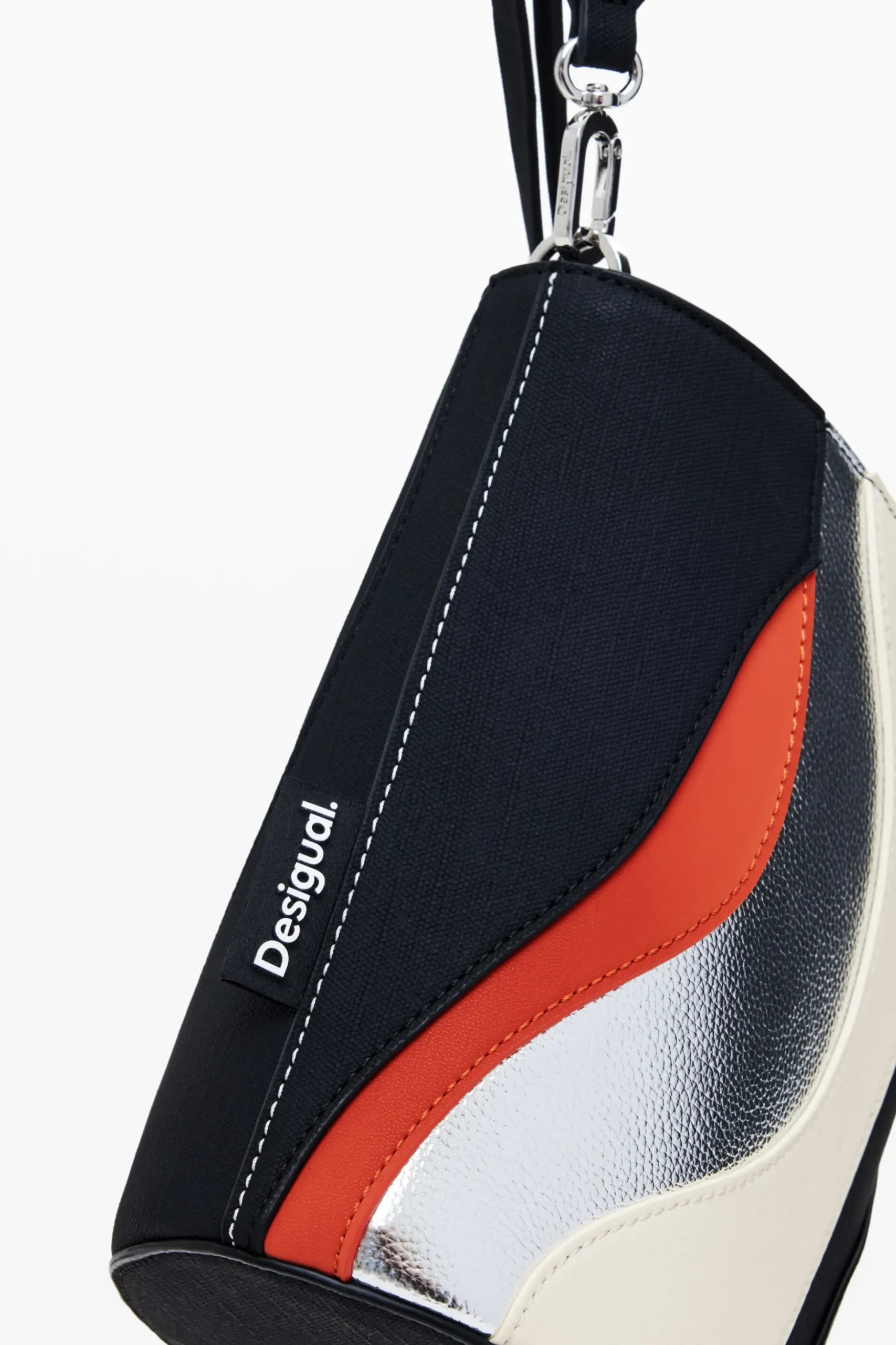 Wave shoulder bag
