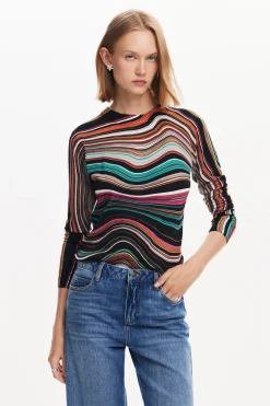 Wavy striped sweater
