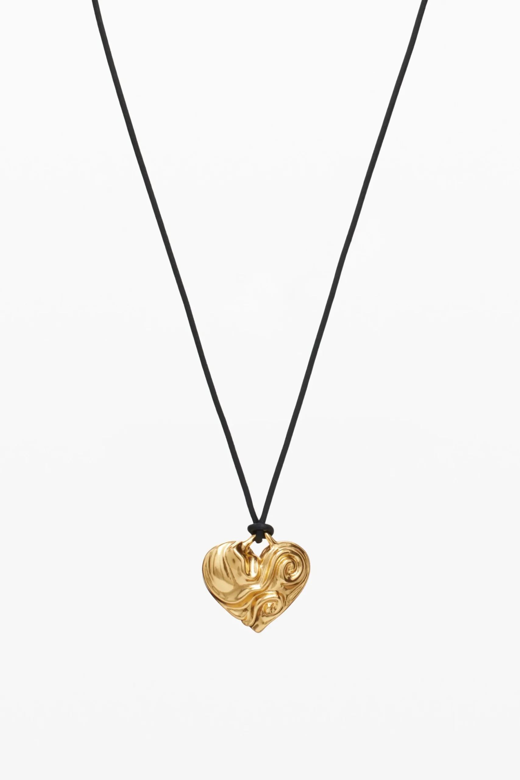 Zalio gold-plated heart pendant with rope