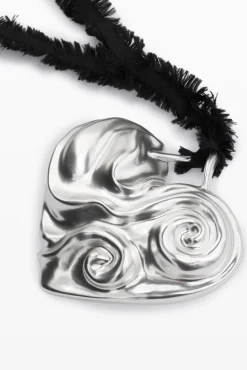 Zalio silver-plated heart pendant with ribbon